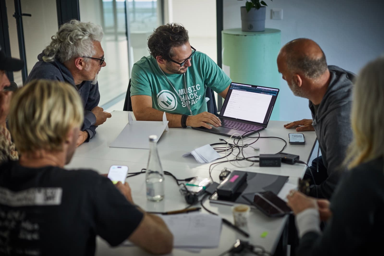 The jury deliberates at the Lisbon 2026 hackathon